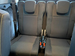 Renault Scenic 1.9 DCI Dynamique 7 locuri