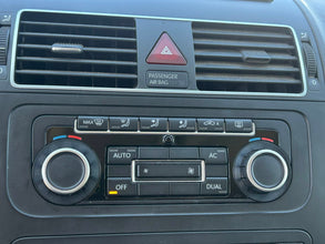 Volkswagen Touran 1.6 TDI 7 Locuri
