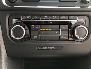 Volkswagen Golf VI 1.6 TDI Comfortline 2011