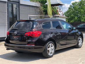 Opel Astra J Sport Tourer 2.0 CDTI 2014