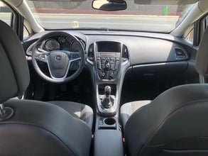 Opel Astra J Selection 1.7 CDTI 2011