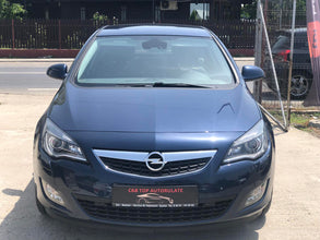Opel Astra J Selection 1.7 CDTI 2011