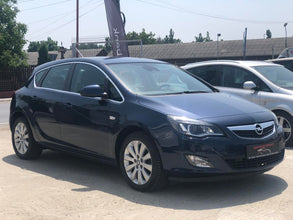 Opel Astra J Selection 1.7 CDTI 2011