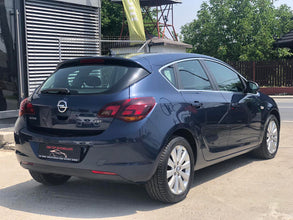 Opel Astra J Selection 1.7 CDTI 2011