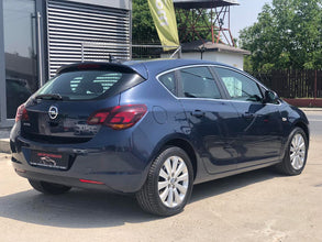 Opel Astra J Selection 1.7 CDTI 2011