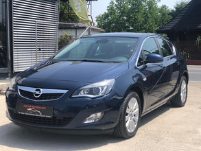 Opel Astra J Selection 1.7 CDTI 2011