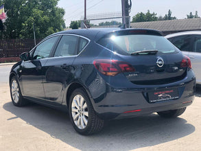 Opel Astra J Selection 1.7 CDTI 2011