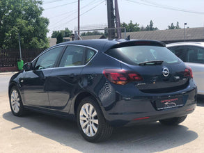Opel Astra J Selection 1.7 CDTI 2011