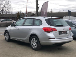 Opel Astra Sports Tourer EcoFlex 1.7 CDTI 2011