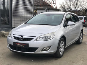 Opel Astra Sports Tourer EcoFlex 1.7 CDTI 2011