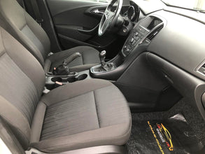 Opel Astra Sports Tourer EcoFlex 1.7 CDTI 2011