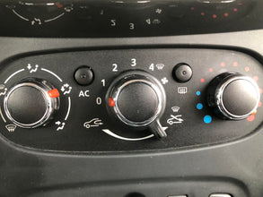 Dacia Sandero 0.9 TCE Laureate 2013