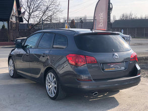 Opel Astra J 2.0 CDTI Design 2011