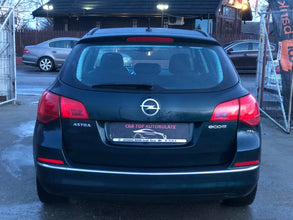 Opel Astra J Sports Tourer 1.6 CDTI