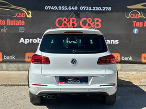 Volkswagen Tiguan R-Line 4Motion Sport&Style