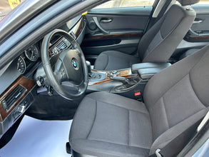 BMW 318 I 2010