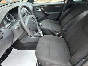 Dacia Duster 1.6 I 4X4 Laureate
