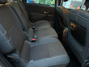Renault Scenic 1.9 DCI Dynamique 7 locuri