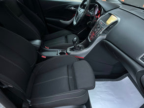 Opel Astra J 1.7 CDTI 2012