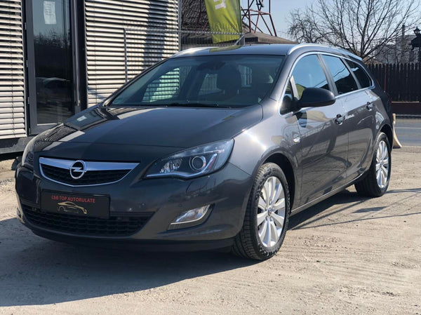 Opel Astra J Innovation 1.7 CDTI 2012