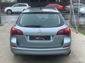 Opel Astra J Innovation 1.7 CDTI 2011