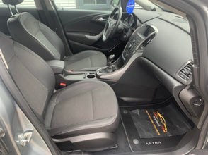 Opel Astra J Innovation 1.7 CDTI 2011