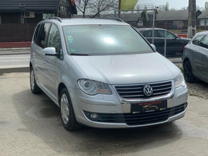 Volkswagen Touran HighLine 2.0 TDI 2009