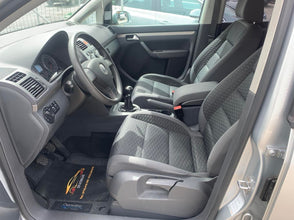 Volkswagen Touran HighLine 2.0 TDI 2009