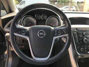 Opel Astra J 1.4 Turbo Cosmo 2010