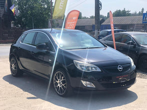 Opel Astra J 1.4 Turbo Cosmo 2010