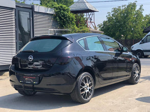 Opel Astra J 1.4 Turbo Cosmo 2010