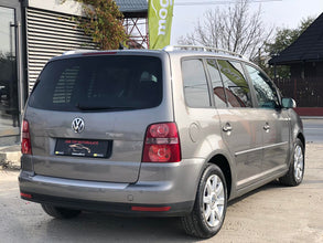Volkswagen Touran Highline 2.0 TDI 2009