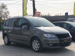 Volkswagen Touran Highline 2.0 TDI 2009