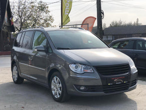 Volkswagen Touran Highline 2.0 TDI 2009