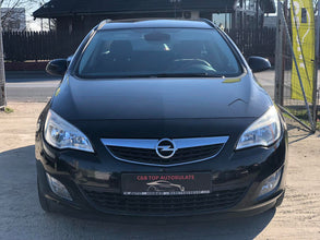 Opel Astra J Sport Tourer 1.7 CDTI 2011