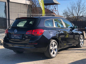 Opel Astra J Sport Tourer 1.7 CDTI 2011