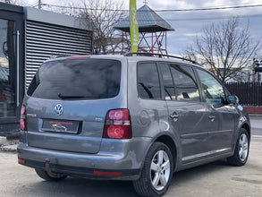 Volkswagen Touran Highline 1.9 TDI 2009